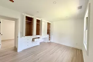 33 Manor Dr, Trumbull, CT 06611 - Photo 27
