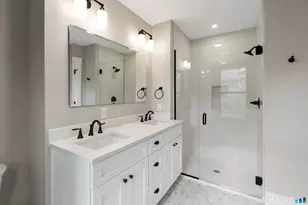 102 Huntington St, Hartford, CT 06105 - Photo 31