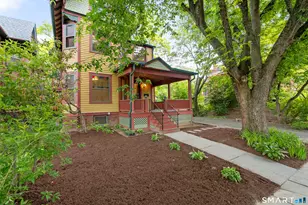 102 Huntington St, Hartford, CT 06105 - Photo 3