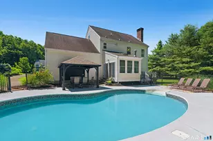 35 Pheasant Ln, Hamden, CT 06518 - Photo 21