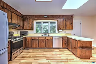 12 Walker Rd, Woodbury, CT 06798 - Photo 11