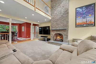 29 Woodridge Lane, New Fairfield, CT 06812 - Photo 11