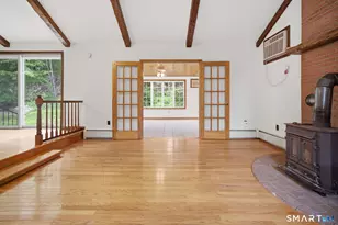 32 Chris Dr, Montville, CT 06382 - Photo 9