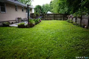 78 Lane St, Hamden, CT 06514 - Photo 35