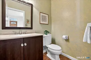 7 Wooster Pl, New Haven, CT 06511 - Photo 11