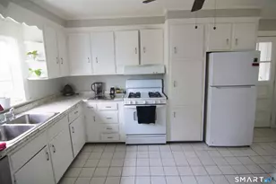 124 Richards St, West Haven, CT 06516 - Photo 13