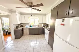 124 Richards St, West Haven, CT 06516 - Photo 9