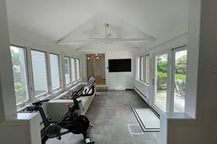 48 Hilton St, Darien, CT 06820 - Photo 13