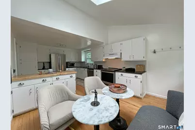 48 Hilton Street, Darien, CT 06820 - Photo 7