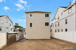 16 Vermont St, Waterbury, CT 06704 - Photo 3