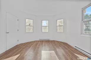 16 Vermont St, Waterbury, CT 06704 - Photo 17
