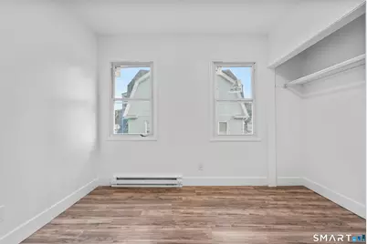 16 Vermont Street, Waterbury, CT 06704 - Photo 19