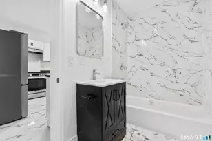 16 Vermont St, Waterbury, CT 06704 - Photo 7