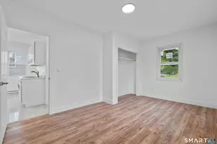 16 Vermont St, Waterbury, CT 06704 - Photo 31