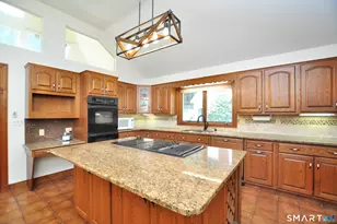 113 Kimberly Dr, Manchester, CT 06040 - Photo 9