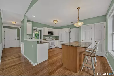 22 Beechwood Drive, Waterford, CT 06385 - Photo 17