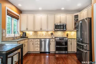 15 Chaplin St, Newington, CT 06111 - Photo 11