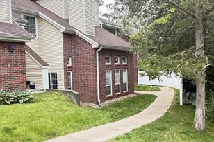 221 Carriage Crossing Ln, Middletown, CT 06457 - Photo 21