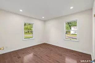 2 Oven Rock Rd, Bethel, CT 06801 - Photo 19