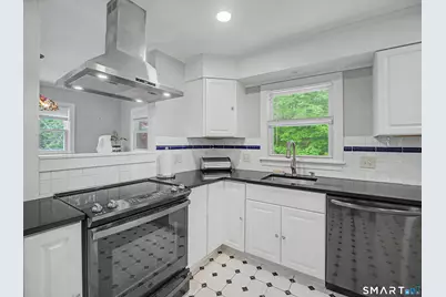 15 Cloverdale Circle, Deep River, CT 06417 - Photo 3