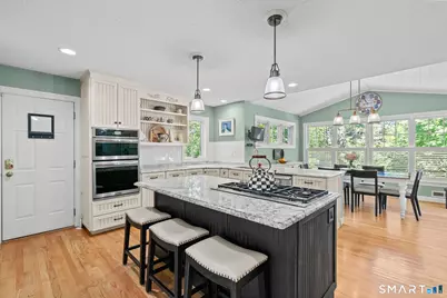 7 Tallwood Lane, Simsbury, CT 06089 - Photo 5
