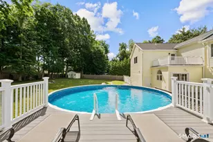120 Saddleview Rd, Fairfield, CT 06825 - Photo 7