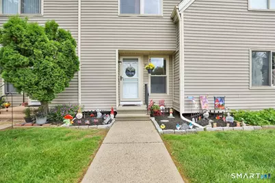 15 Cherokee Court #15, Cromwell, CT 06416 - Photo 3