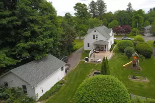 15 Union St, Plymouth, CT 06786 - Photo 3