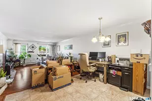 136 Kane St, West Hartford, CT 06119 - Photo 5