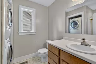 74 Vivian St, Waterford, CT 06385 - Photo 25