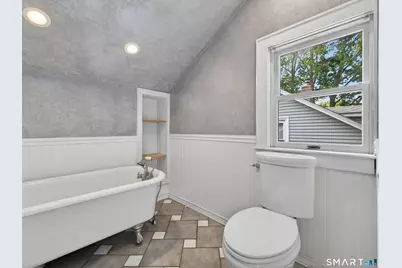 74 Vivian Street, Waterford, CT 06385 - Photo 33