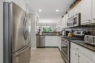 1404 Cypress Dr, Danbury, CT 06811 - Photo 5