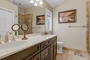 1404 Cypress Dr, Danbury, CT 06811 - Photo 21