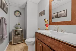 1404 Cypress Dr, Danbury, CT 06811 - Photo 27