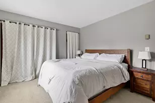 127 Black Point Rd, East Lyme, CT 06357 - Photo 21