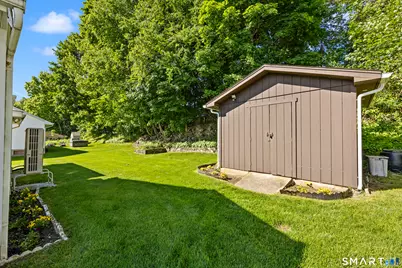 32 Moreland Avenue, Watertown, CT 06779 - Photo 29