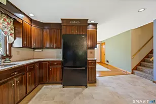 32 Moreland Ave, Watertown, CT 06779 - Photo 9
