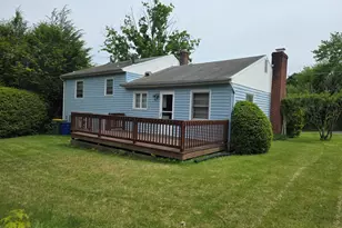 83 Sunnybrook Bend, Waterbury, CT 06708 - Photo 3