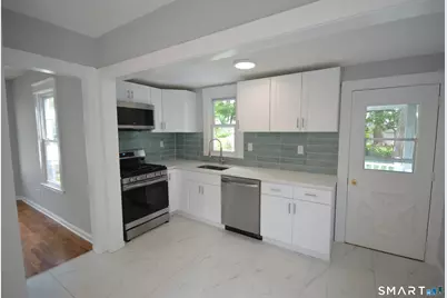 236 Court Street, West Haven, CT 06516 - Photo 11
