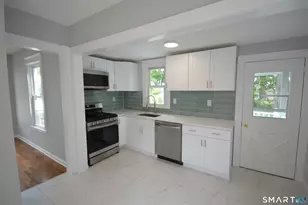 236 Court St, West Haven, CT 06516 - Photo 11