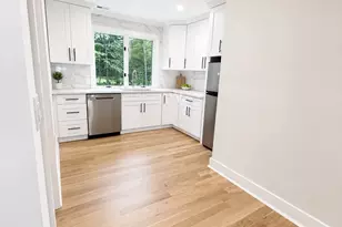 29 Flint Rock Rd, Stamford, CT 06903 - Photo 25