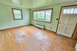 221 Truman St, Bridgeport, CT 06606 - Photo 3