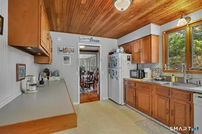 51 Highland Avenue, Guilford, CT 06437 - Photo 9
