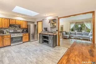 5 Gail Ave, Montville, CT 06382 - Photo 11