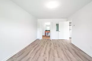 1030 Federal Rd, Brookfield, CT 06804 - Photo 19