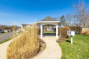 90 Applegate, Southington, CT 06489 - Photo 5