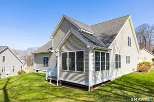 90 Applegate, Southington, CT 06489 - Photo 29