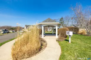 90 Applegate, Southington, CT 06489 - Photo 31