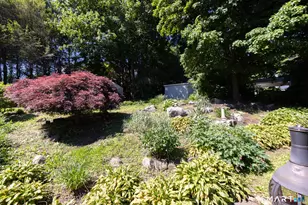 68 Heritage Dr, Naugatuck, CT 06770 - Photo 7