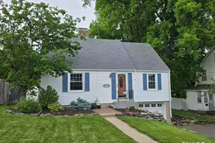36 Oakdale St, Wethersfield, CT 06109 - Photo 1